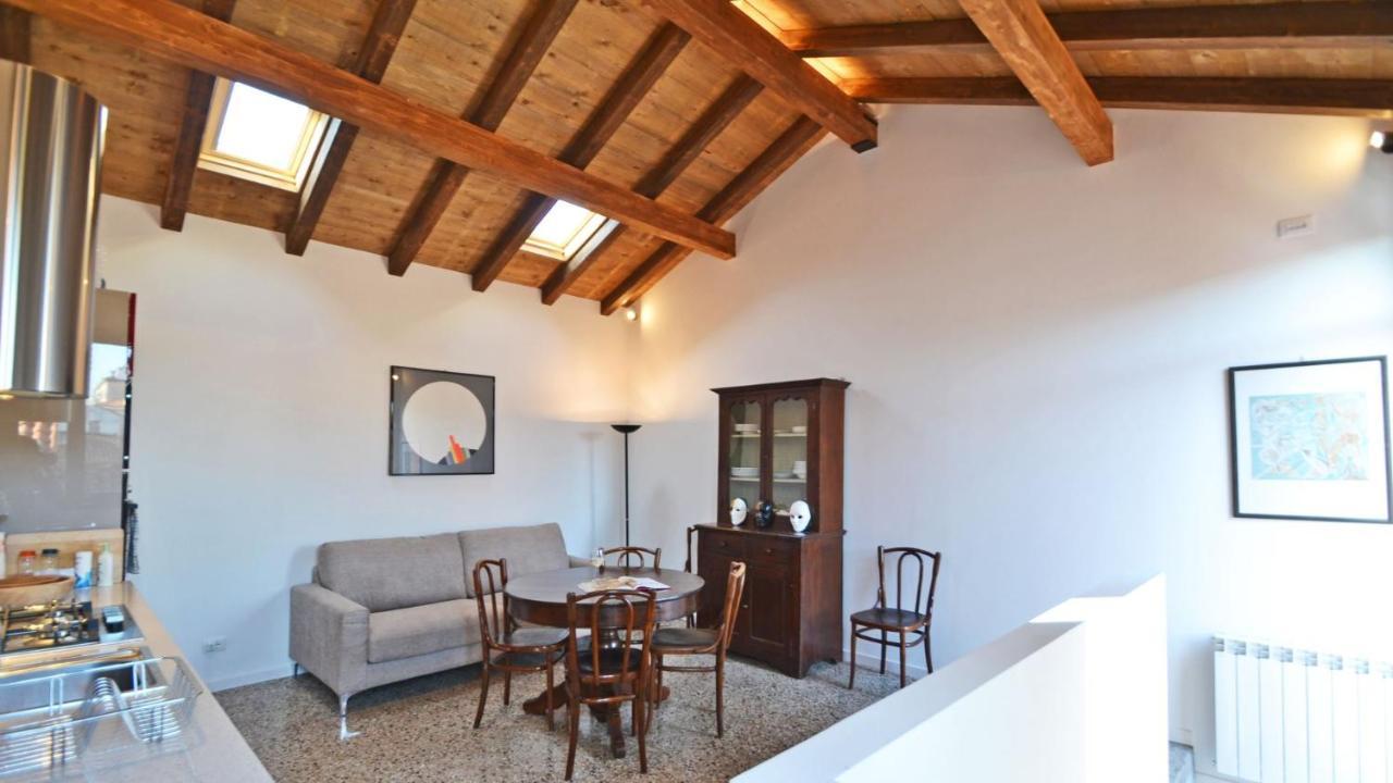 Mellina's Terrace - Stylish House Apartamento